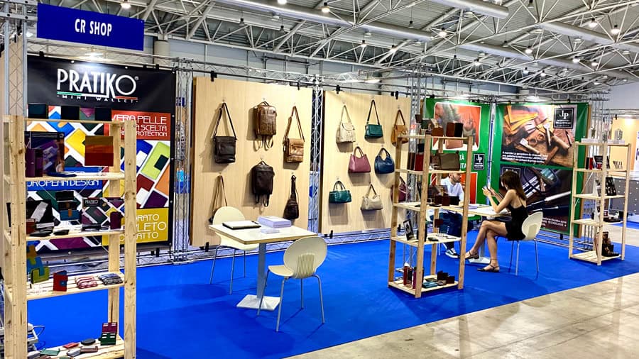 stand pratiko